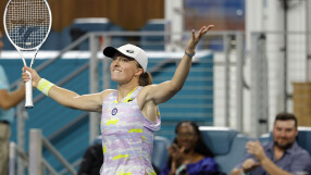 Швьонтек с обрат за исторически финал на US Open