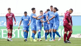 16-годишен с гол за 