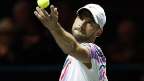 Григор и поляк изхвърлиха трикратни шампиони от Големия шлем