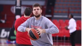 Шефове на Сакраменто на крака при Везенков