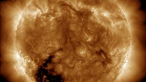 Геомагнитна буря в петък 