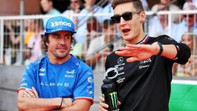 Специална доставка за… Фернандо Алонсо (ВИДЕО)