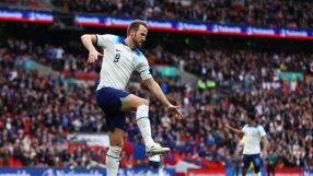 Бебе №4 за Хари Кейн (ВИДЕО) 