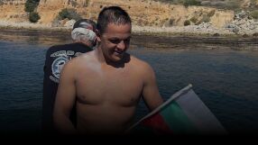 Българин триумфира на световното по плуване в ледени води (ОБНОВЕНА)