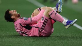 Меси избегна на косъм тежка контузия (ВИДЕО)