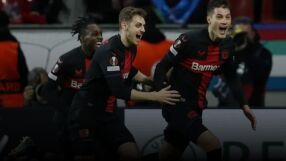 Байер отърва кожата срещу 10 от Карабах