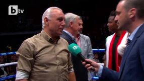 Трима големи: Стоичков и Пулеви празнуват на ринга (ВИДЕО)