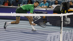 55 440 долара (без храна и спане) за детокс с Джокович (ВИДЕО)