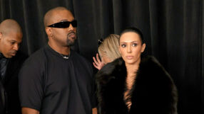 Бианка Ченсори е тотално преобразена - любовна мъка ли е причината? (СНИМКИ)