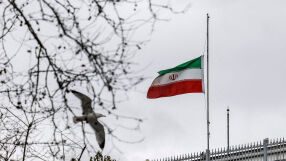 Алиреза Арафи бе назначен във Върховния съвет за временно управление на Иран след смъртта на Али Хаменей