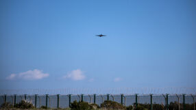 След като дрон удари британска база в Кипър: Още два безпилотни самолета са „успешно прихванати“