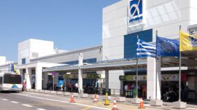 Задържаха мъж в Атина за шпионаж на военноморска база на Крит - стратегическо съоръжение за САЩ