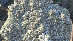 Миньори откриха гигантски кристал в балканска страна