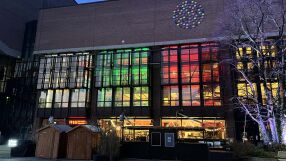 „България далеч от България“: Мюнхен засия в цветовете на трибагреника