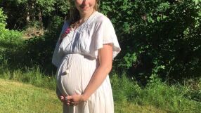 Пасторка е майка на шест деца, пет от тях зачева чрез донори (СНИМКИ)