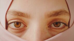 Да намериш спасение от иранския режим: Тя вече живее в София, но гледа с надежда, че ще се върне в родината си