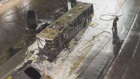 Най-малко шестима загинали при пожара в автобус в Швейцария (ВИДЕО)