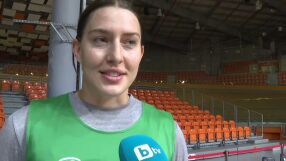 Новата американка преди мача с Азербайджан: Готова съм да дам сърцето си (ВИДЕО)