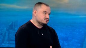 Защо продължават да се изоставят деца в България?  