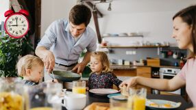 Кога е най-доброто време за закуска? Експертите посочват точен час