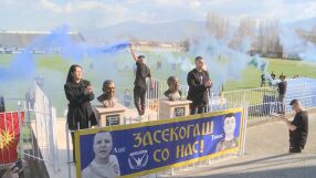 1 г. от трагедията в Кочани: Поставиха бюст паметници на двама загинали фенове на ФК „Осогово“