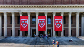 САЩ съдят Харвард за отношението към еврейски и израелски студенти, искат милиарди долари
