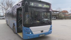 Транспорт като „космическа совалка“: Асеновград пусна електробуси, но се сблъска със стар проблем