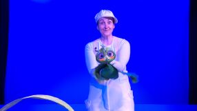 Душата на куклите: В международния ден на кукления театър - кой ги оживява? 