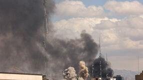 Може ли размразяването на ирански активи да помогне на САЩ да постигнат споразумение?