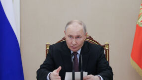 Путин призовава за „балансирани решения“ относно използването на енергийните приходи на Русия