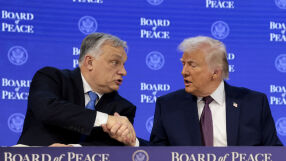 Подкрепата на Тръмп за Орбан: Ще се задържи ли на власт унгарският премиер след изборите? (ВИДЕО)