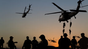 Ще влязат ли в Иран: САЩ се готвят да изпратят между 3000 и 4000 войници в Близкия изток