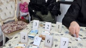 Акция на МВР за изборите: Открити са тетрадки с имена и ЕГН-та, на един от адресите са намерени над 25 000 евро 