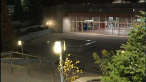 Жена наръга четирима в центъра на София, полицията я издирва (Обновява се)