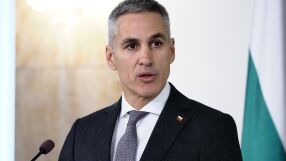 Служебната власт с пакет от 100 милиона евро заради войната - вижте как се разпределят