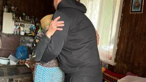 „Великденски обяд“ за самотни възрастни: Стотици чакат помощ, кампанията търси още дарители