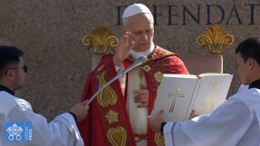 Католиците отбелязват Цветница: Хиляди се събраха на площад „Свети Петър“ във Ватикана