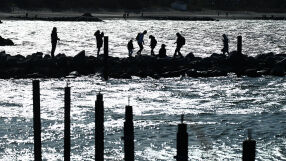 Две деца ранени след нова атака на Киев срещу руско пристанище