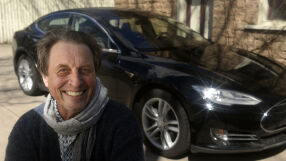 „Бих избрал Москва за дом“: Бащата на Мъск призна симпатиите си към Русия