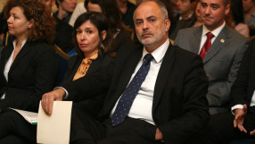 Мъжете и жените се пенсионират на еднаква възраст след 2020 г.