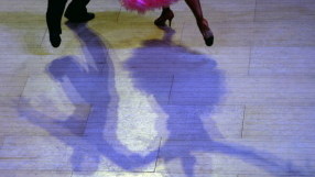 Трудните  танци (ВИДЕО)