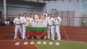 10 европейски титли за отбора ни по карате киокушин (ВИДЕО)