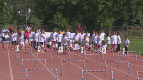 Малки атлети показаха талант пред Тереза Маринова (ВИДЕО)
