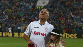 Христо Стоичков отново в игра за България