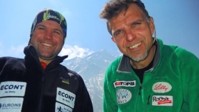 Петров и Скатов покориха връх Макалу