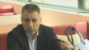 Радостин Стойчев: По-важна е мъжката дума от договора