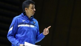 Глобата за свастиката обърква плановете на 