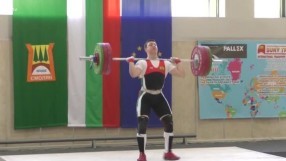 Тежкоатлети в битка с рекордите на републиканското първенство (ВИДЕО)