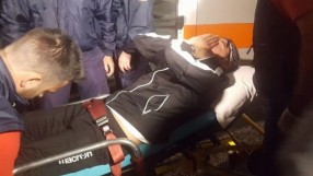 Хулиган сцепи главата на бивш треньор на Бербатов (ВИДЕО)