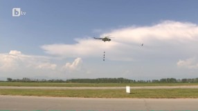 Хеликоптерите за празника на ЦСКА ще струват 2000 лв. (ВИДЕО)